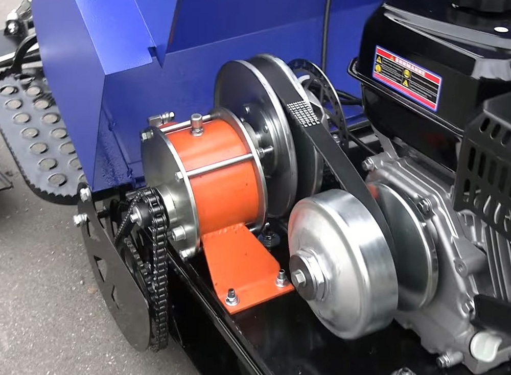 Уважаемые клиенты !
В продажу поступила Партия лучших компактных Мотобуксировщиков -
ЛИДЕР-СИГМА-3, 8+ лс, с РЫЧАЖНЫМ модулем, С РЕВЕРСОМ, TAV2-40.
Код 47084.Спешите купить! Интернет-магазин Izhmoto.ru Тел 8 800 700 93 14